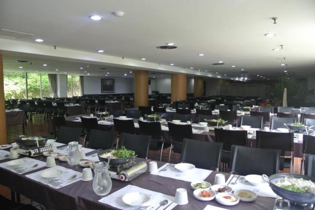 Lake Hills Hotel Songnisan Boeun Buitenkant foto