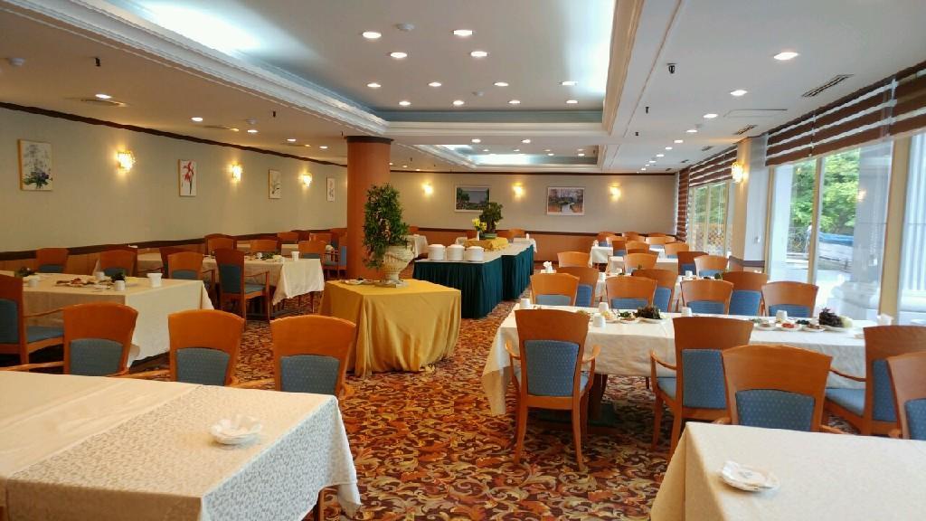Lake Hills Hotel Songnisan Boeun Buitenkant foto