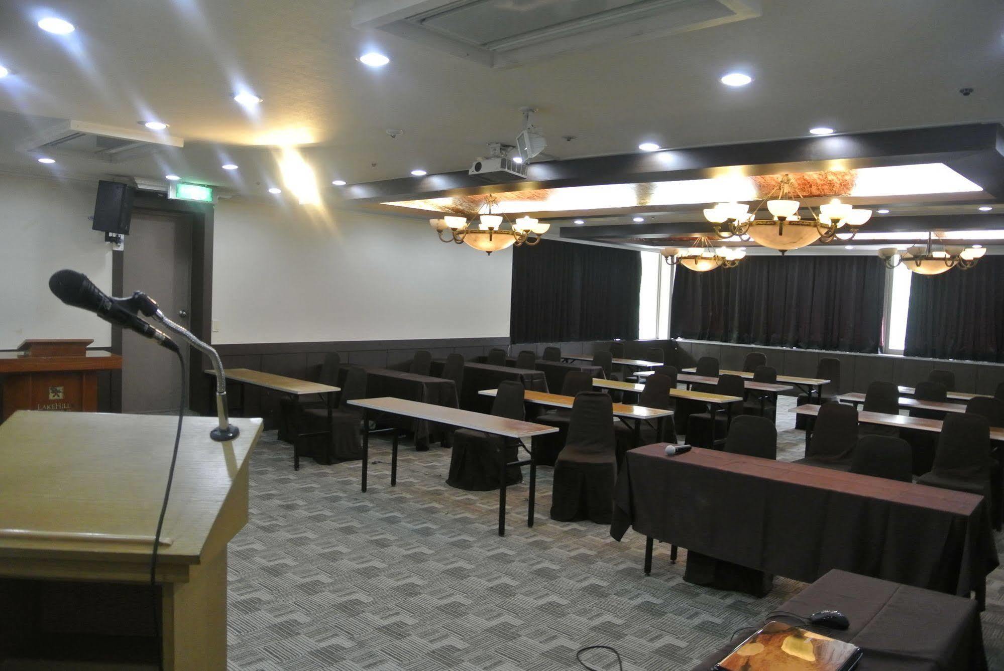 Lake Hills Hotel Songnisan Boeun Buitenkant foto